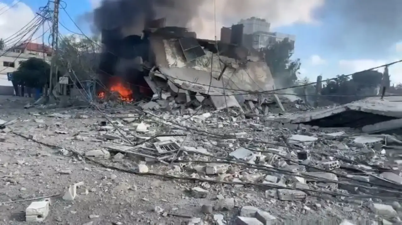 Footage of Israeli Airstrikes on South Lebanon