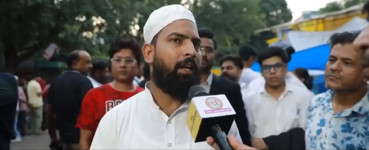 Image of Mohammad Junaid, who described what happened to his family members. / Footage: Lallantop