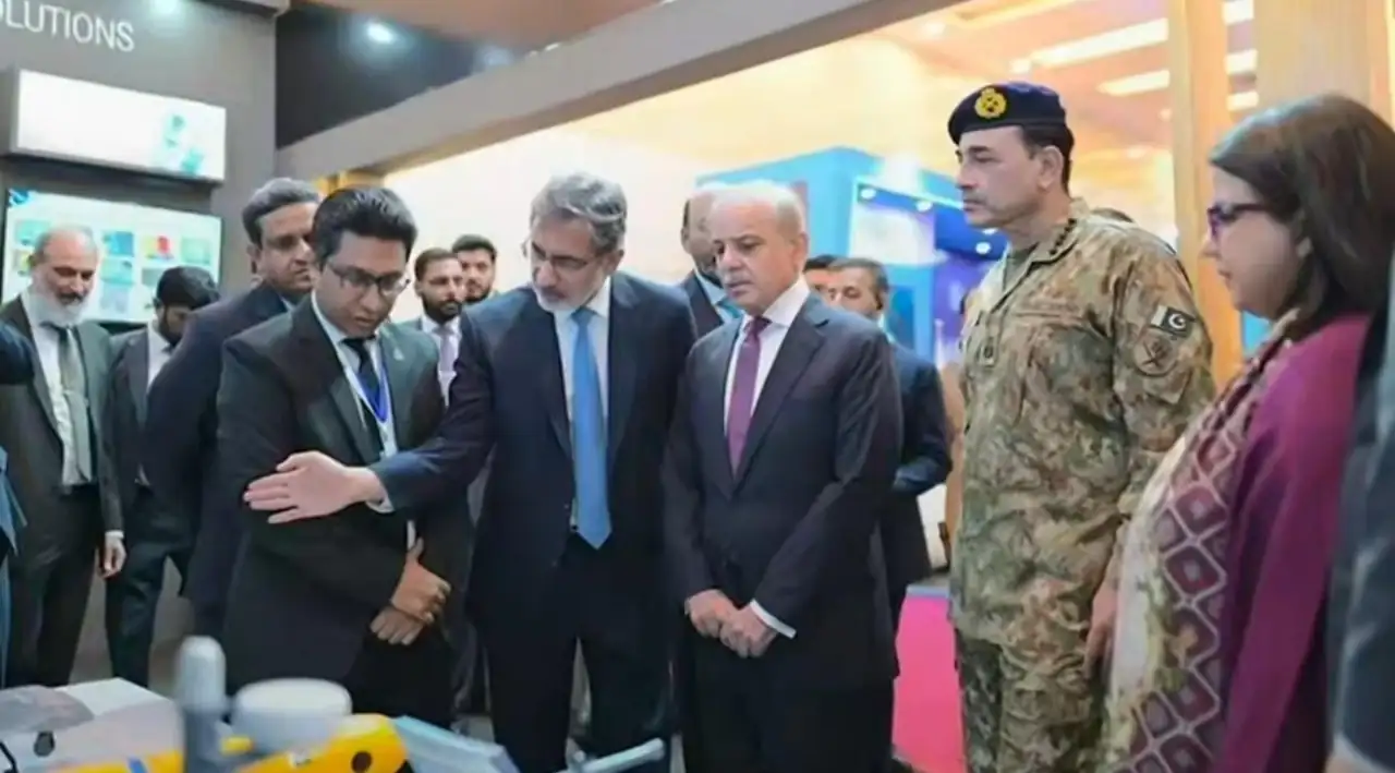 Image of the Indus RAS Expo inspected by Pakistani Prime Minister Shehbaz Sharif and Field Marshal Syed Asim Munir.