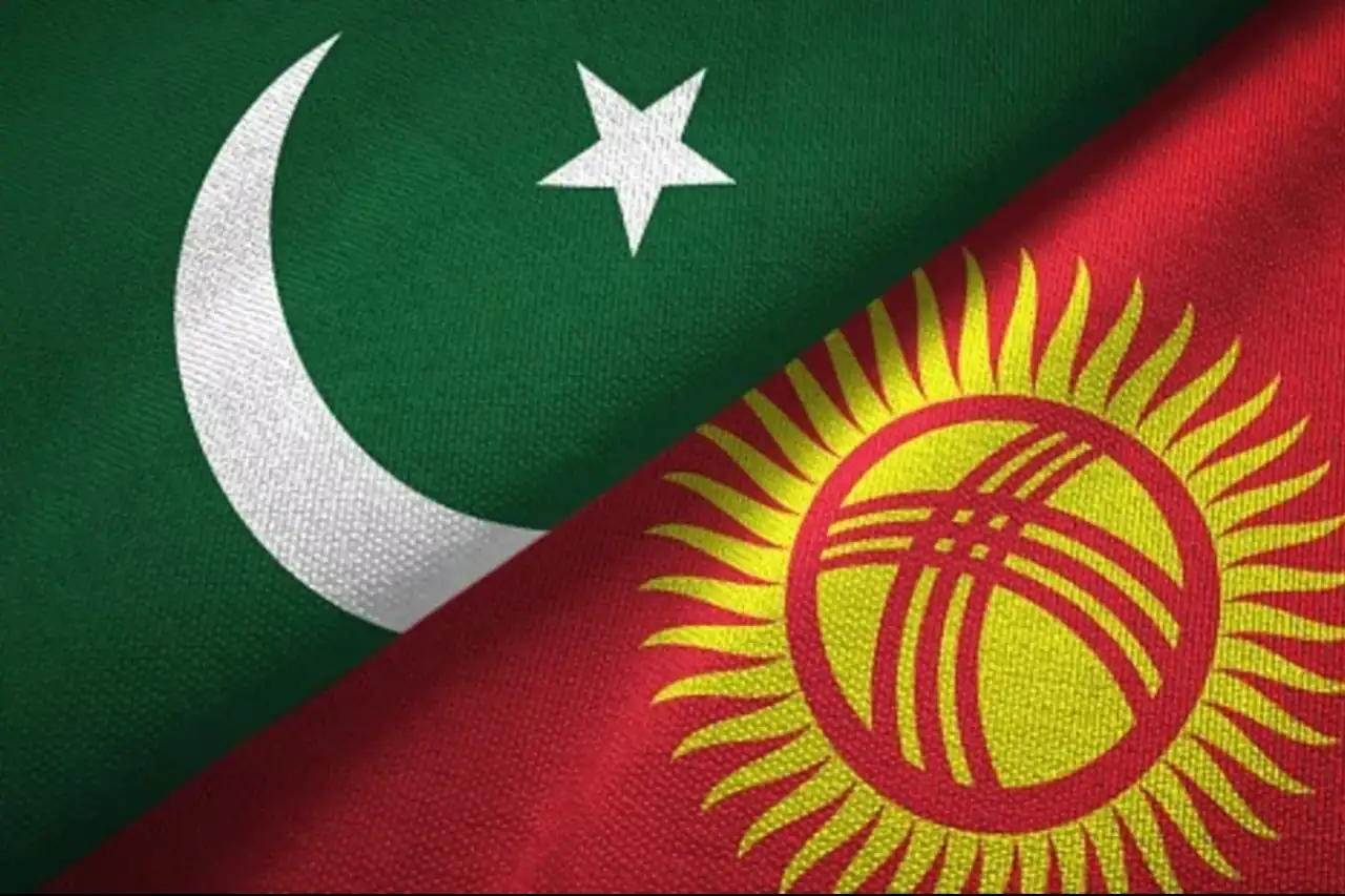 Image of Pakistan and Kyrgyzstan Flag
